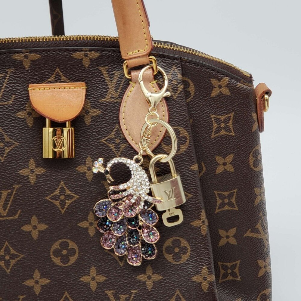 Louis Vuitton Authentic Gold Lock & Key 🔑Bag Charm +Unbranded Peacock Keychain